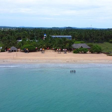 Nn Beach Resort & Spa Nilaveli Exterior photo