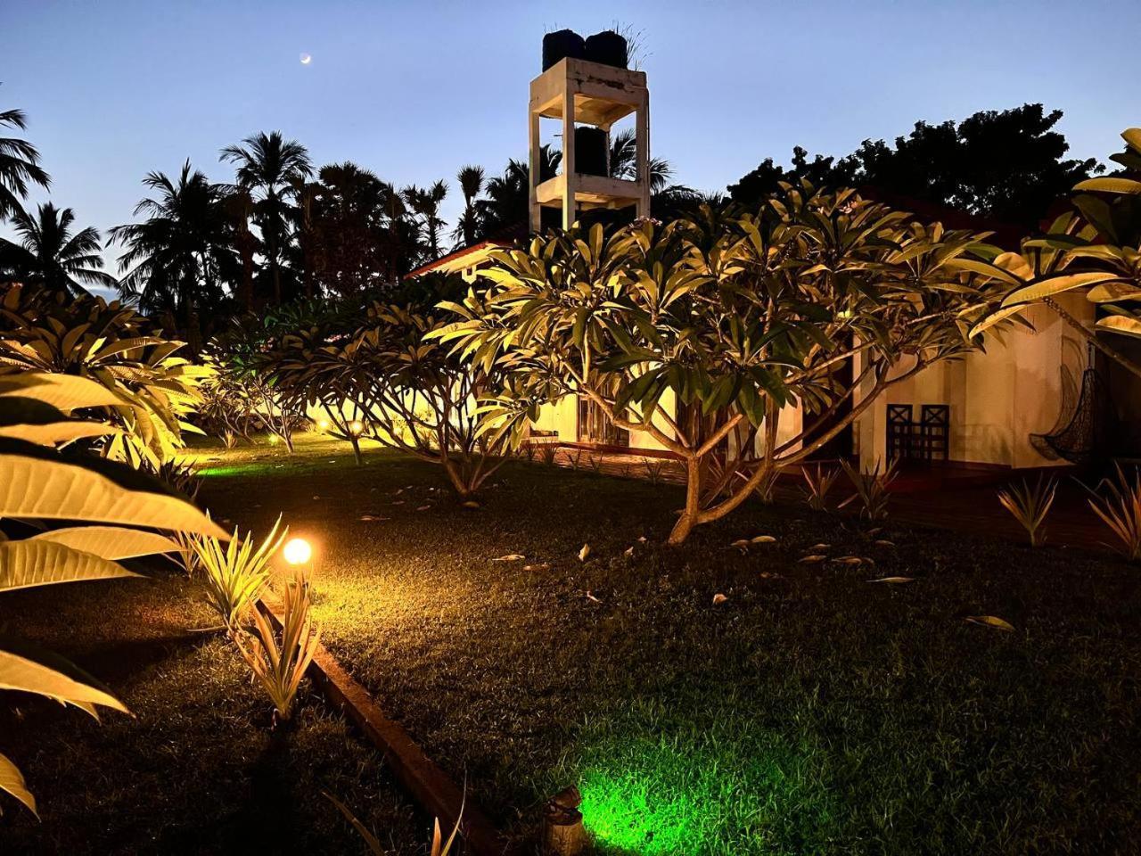 Nn Beach Resort & Spa Nilaveli Exterior photo
