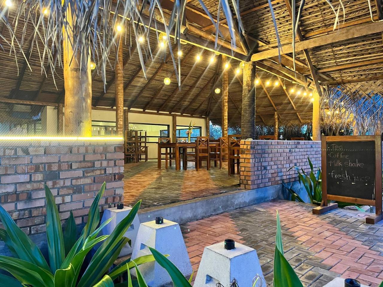 Nn Beach Resort & Spa Nilaveli Exterior photo