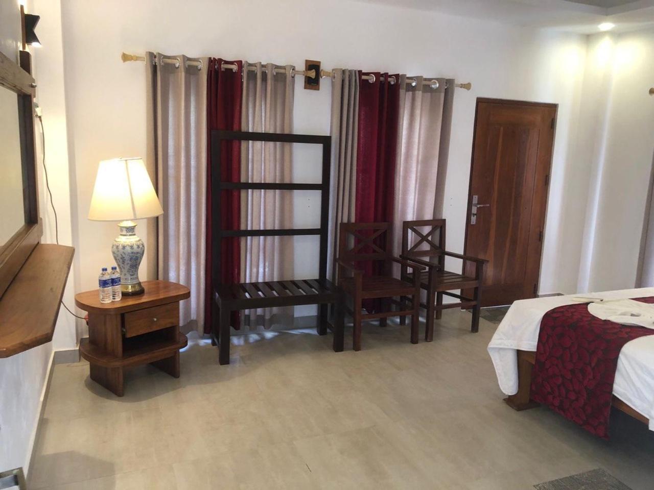 Nn Beach Resort & Spa Nilaveli Exterior photo